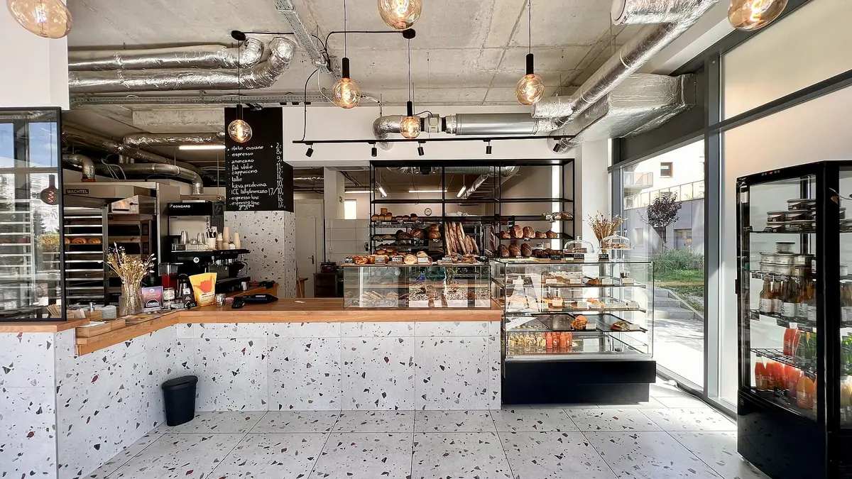 Dave Moray – bakery in Prestwick town centre